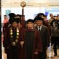 Ketua Yayasan Pendidikan Kebangsaan Republik Indonesia, Prabowo Subianto menghadiri wisuda sarjana Universitas Kebangsaan Republik Indonesia (UKRI). (Dok. Tim Media Prabowo)
