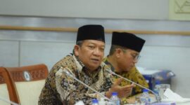 Ketua Panja Komisi VIII DPR RI mengenai Biaya Penyelenggaraan Ibadah Haji (BPIH) Tahun 1445H/2024M, yang juga Wakil Ketua Komisi VIII DPR RI, Abdul Wachid. (Dok. Dpr.go.id)

