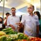 Menteri Perdagangan RI Zulkifli Hasan meninjau harga kebutuhan pokok di Pasar Tagog Padalarang, Kabupaten Bandung Barat, Sabtu (1/6/2024). (Dok. Jabarprov.go.id)