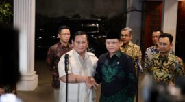 Presiden terpilih periode 2024-2029 Prabowo Subianto bersama Plt Ketua Umum PPP Muhamad Mardiono di kediaman Prabowo, Jalan Kertanegara, Jakarta, Kamis (15/8/2024). (Dok. Tim Media Prabowo Subianto)
