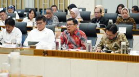 Kepala Bapanas Arief Prasetyo Adi saat mengikuti Rapat Dengar Pendapat (RDP) bersama Komisi IV DPR RI di Jakarta, Kamis (12/9/2024). (Dok. Tim Komunikasi Bapanas)