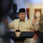 Presiden Prabowo Subianto menggelar rapat terbatas sekaligus makan siang bersama sejumlah jajaran Menteri Kabinet Merah Putih. (Facebook.com @Prabowo Subianto )