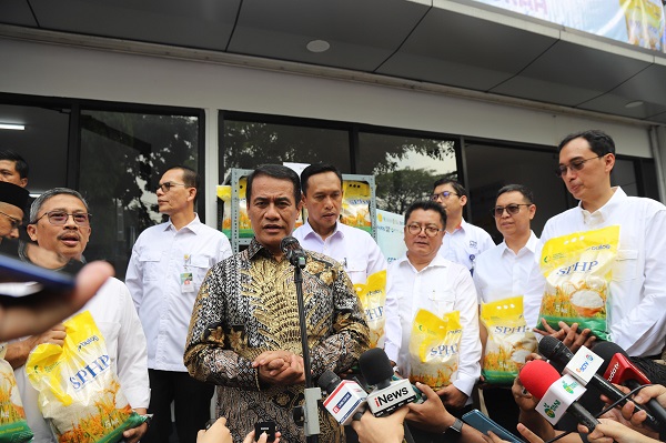 Menteri Pertanian (Mentan) Andi Amran Sulaiman menyebut 1,3 juta ton beras SPHP akan digelontorkan bertahap. (Dok. Kementan)